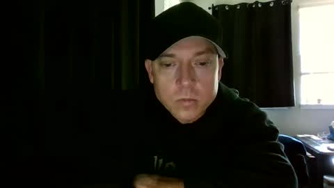 Snapshot of caligrown1154 chatting on July 17, 3:50 pm caligrown1154 online show from July 17, 3:50 pm