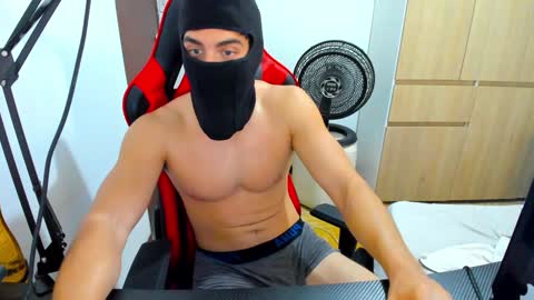 calihotcaliente27 online show from December 11, 5:59 pm