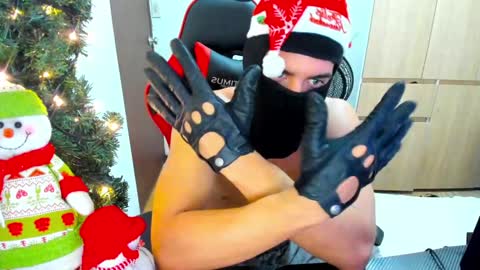 calihotcaliente27 online show from December 18, 2:06 pm