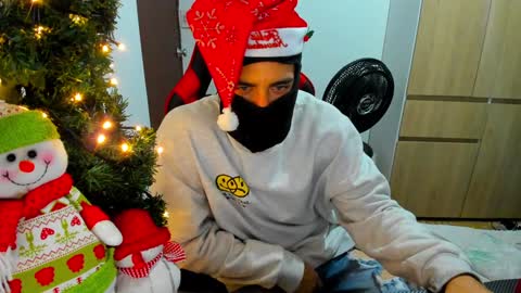 calihotcaliente27 online show from December 22, 2:17 am