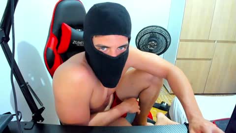 calihotcaliente27 online show from January 21, 2:48 pm