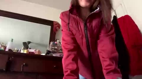 Snapshot of calishop1 chatting on March 5, 8:27 pm calishop1 online show from March 5, 8:27 pm