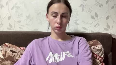 Anna online show from November 11, 7:14 pm