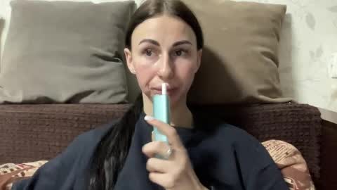 Snapshot of call_me_dad_ chatting on February 9, 8:13 pm Anna online show from February 9, 8:13 pm