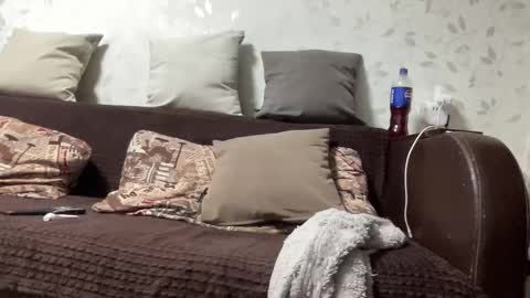 Snapshot of call_me_dad_ chatting on February 10, 9:08 pm Anna online show from February 10, 9:08 pm