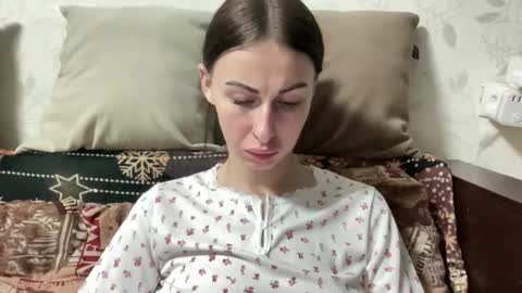 Snapshot of call_me_dad_ chatting on February 27, 8:20 pm Anna online show from February 27, 8:20 pm