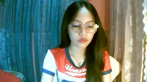 Snapshot of calla_freya chatting on October 22, 3:29 am Freya online show from October 22, 3:29 am