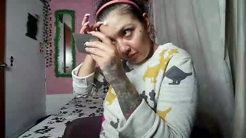 paula online show from February 8, 3:21 am