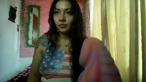 Snapshot of callme_lolas chatting on July 18, 6:56 pm paula online show from July 18, 6:56 pm