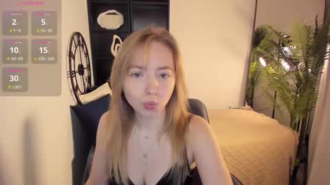 Nora online show from October 29, 8:38 am