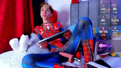 callum online show from April 24, 6:16 am