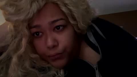 Snapshot of cals9x chatting on February 18, 12:34 pm camzxoxox online show from February 18, 12:34 pm