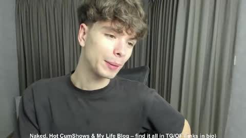 Hey I am Calvin  online show from December 2, 2:23 pm