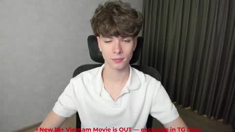 Hey I am Calvin  online show from February 17, 5:08 pm