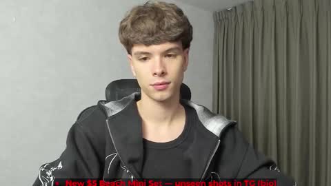 Hey I am Calvin  online show from February 27, 5:13 pm