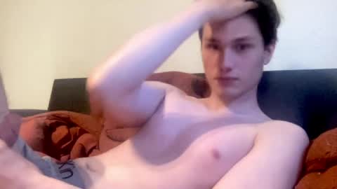 calvin_win online show from May 28, 6:05 pm