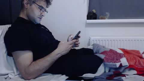 Snapshot of calvinjohnlad chatting on December 23, 7:52 pm Calvinjohnlad online show from December 23, 7:52 pm