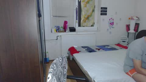 Snapshot of calvinjohnlad chatting on March 12, 5:28 pm Calvinjohnlad online show from March 12, 5:28 pm