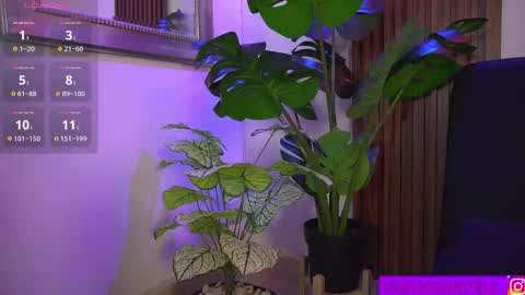 Calypso and Kayla online show from February 1, 5:39 am