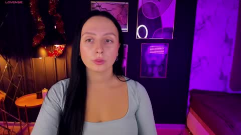 Christy online show from December 29, 7:43 pm