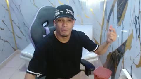 cam_xman online show from February 6, 3:37 pm