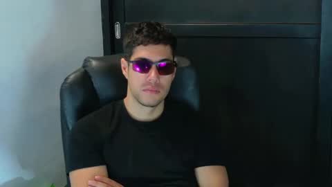 camara110 online show from September 20, 2:18 pm