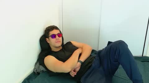 camara110 online show from October 30, 12:34 am