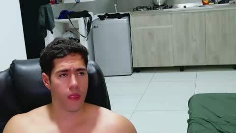 camara110 online show from April 6, 2:53 am