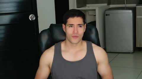 Snapshot of camara110 chatting on June 22, 12:56 am camara110 online show from June 22, 12:56 am