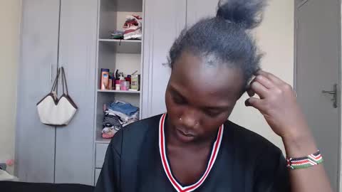 Snapshot of camclit chatting on January 12, 5:56 am Princess online show from January 12, 5:56 am