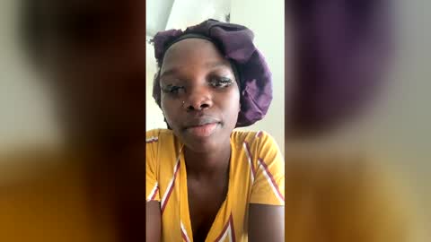 Snapshot of camclit chatting on January 5, 5:27 pm Princess online show from January 5, 5:27 pm