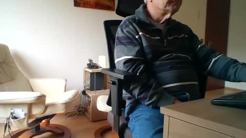 camcologne online show from January 22, 10:07 am