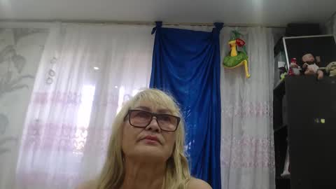 Snapshot of camdiva1 chatting on September 27, 11:59 am CamDiva1 online show from September 27, 11:59 am