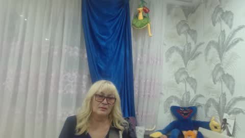 Snapshot of camdiva1 chatting on October 16, 3:57 pm CamDiva1 online show from October 16, 3:57 pm