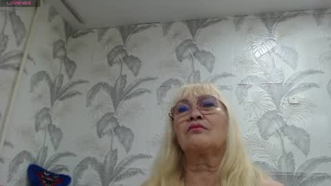 CamDiva1 online show from July 1, 7:57 pm