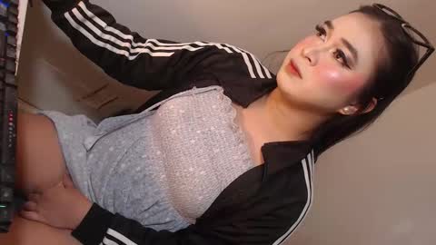 camela_star online show from March 24, 7:41 pm