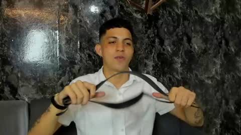 Snapshot of cameron_lux4 chatting on June 20, 3:53 am CAMERON online show from June 20, 3:53 am
