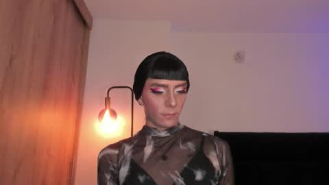 Cameron online show from December 15, 2:16 am