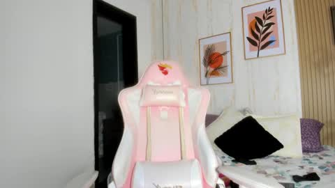 Cameron  online show from March 6, 10:58 pm