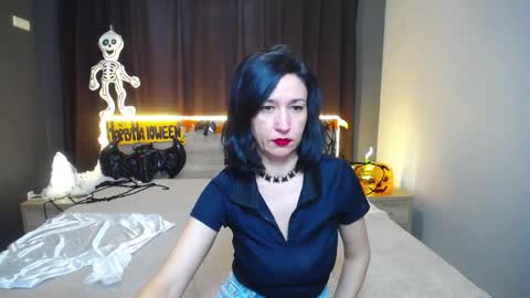 Cameronenns online show from October 18, 6:37 am