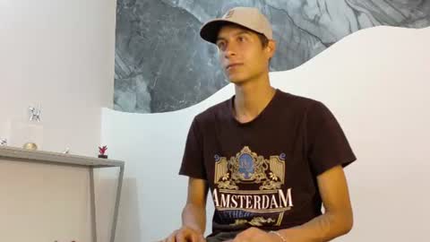 cameronsilverman online show from June 17, 8:32 pm