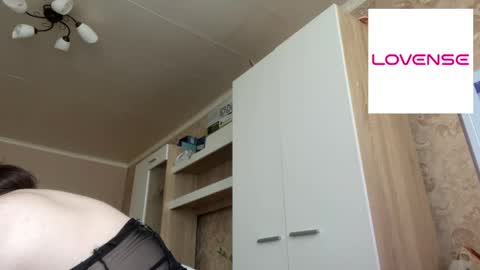 Snapshot of camgirl_xx chatting on May 24, 9:14 am Marta online show from May 24, 9:14 am