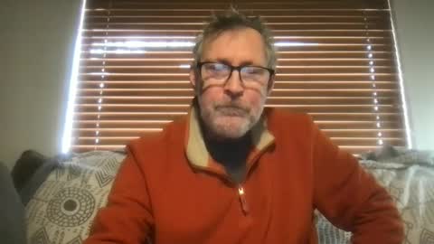 Snapshot of camhardwood chatting on January 25, 9:57 pm Cam Hardwood online show from January 25, 9:57 pm