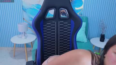 Cami  online show from November 5, 2:50 pm