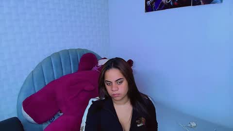Snapshot of cami_bunnygirlx chatting on April 27, 9:46 pm CAMI online show from April 27, 9:46 pm