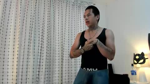 cami_coral1 online show from February 9, 1:15 pm