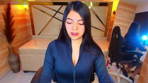 Snapshot of cami_goddess_r chatting on October 12, 12:48 pm Cami online show from October 12, 12:48 pm