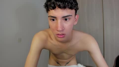 Camilo online show from December 19, 1:12 am