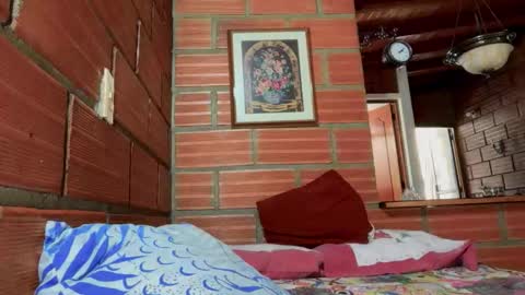 camii19y online show from October 30, 3:46 pm