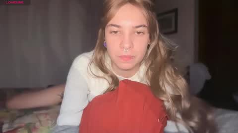 camii19y online show from February 23, 11:46 pm